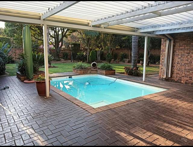 3 BEDROOM HOUSE FOR SALE IN SUNWARD PARK